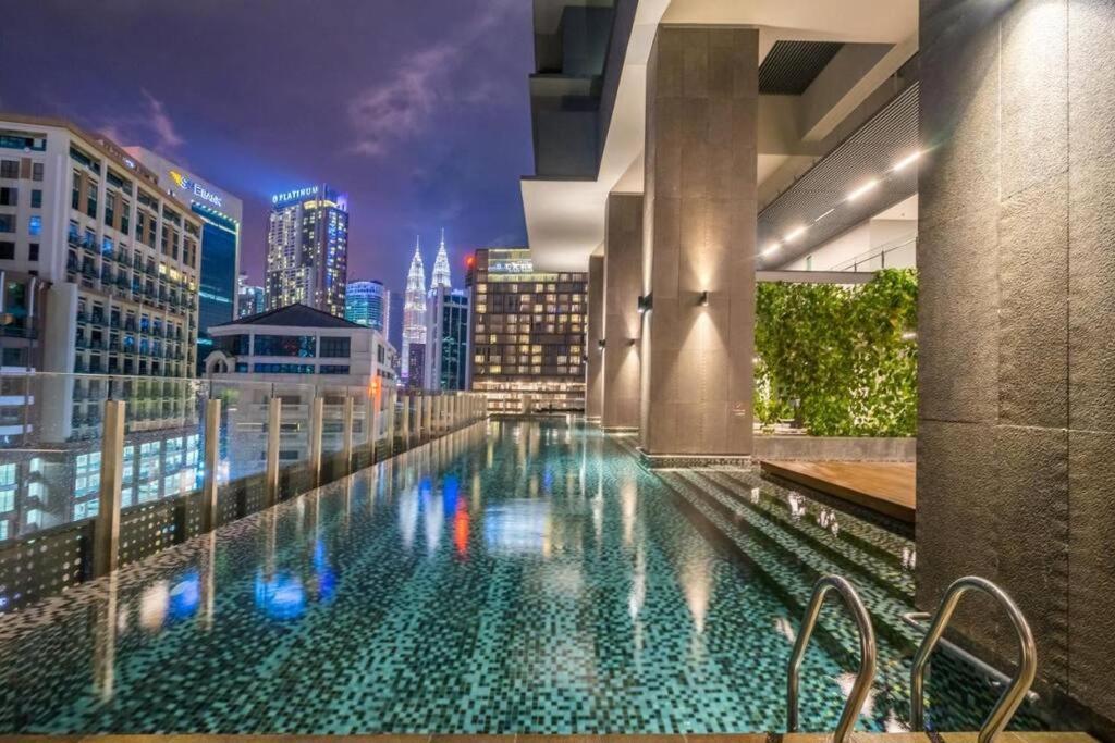Majestic Apartment Klcc Kuala Lumpur Exterior photo
