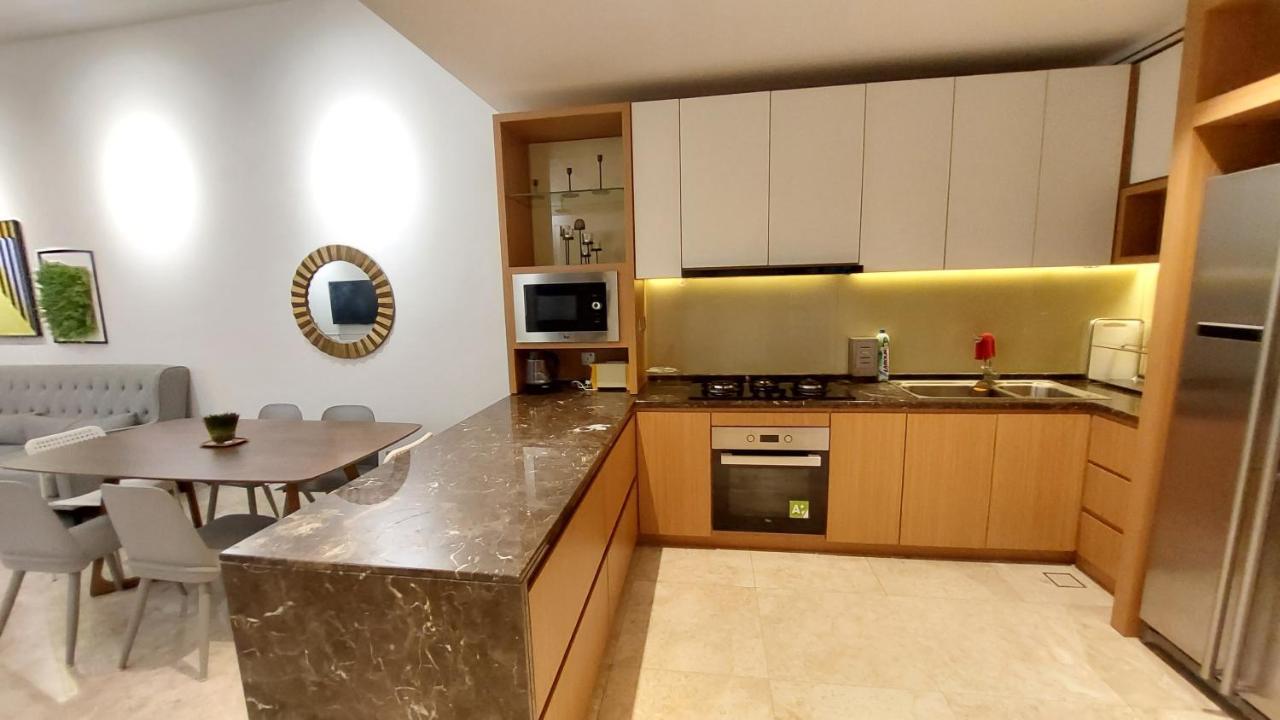 Majestic Apartment Klcc Kuala Lumpur Exterior photo