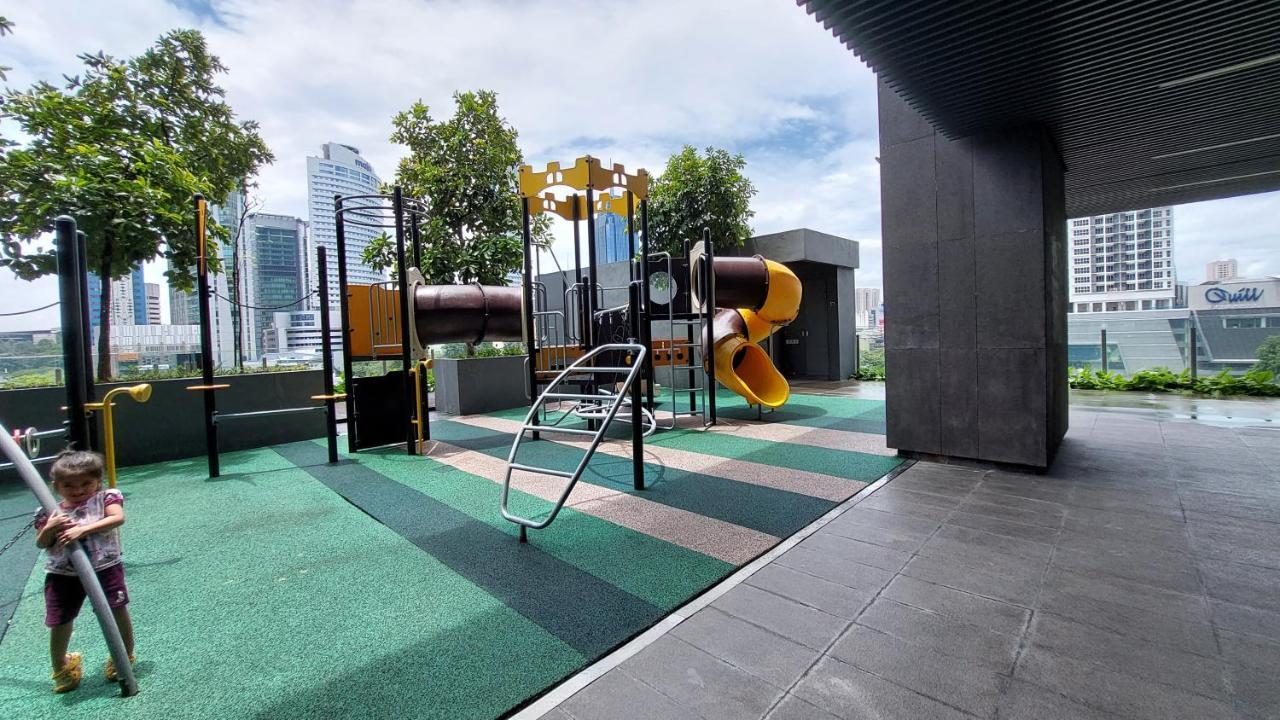 Majestic Apartment Klcc Kuala Lumpur Exterior photo
