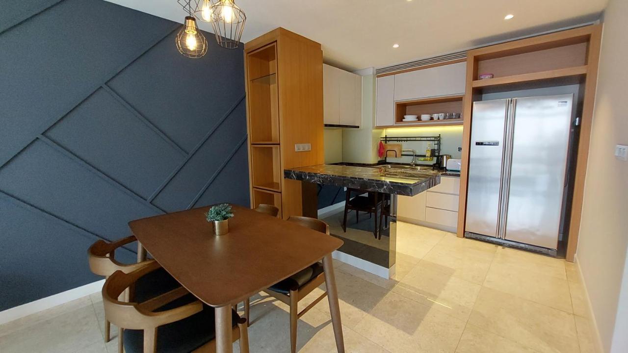 Majestic Apartment Klcc Kuala Lumpur Exterior photo